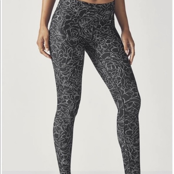Fabletics Salar Silver Blue Floral Print Leggings - Picture 1 of 8